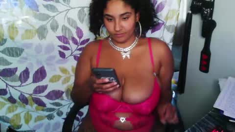 Mommy bubbles online show from 09/13/25, 09:47