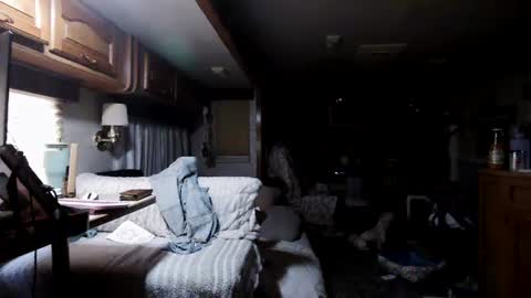 Mommys Edge Camp online show from 08/02/26, 11:47