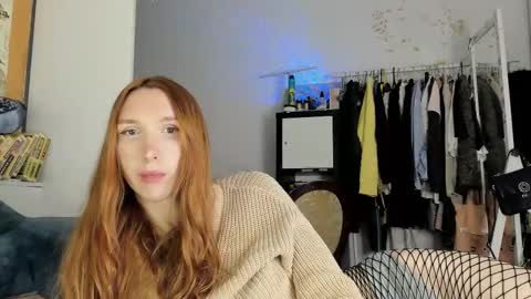 Liza online show from 11/23/25, 01:22