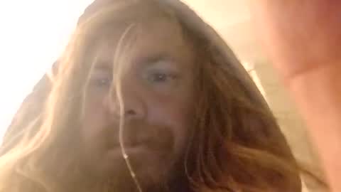 Snapshot of mommyissues2386 chatting on 01/16/25, 04:17 Richard Sheridan online show from 01/16/25, 04:17