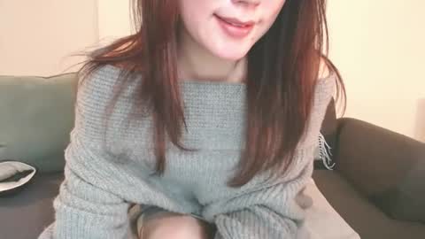 Momo online show from 01/31/25, 05:42