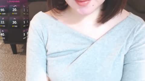 Momo online show from 03/05/26, 02:18