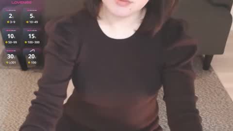 Momo online show from 04/01/26, 12:33