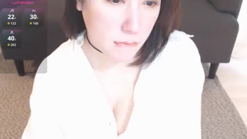 Momo online show from 04/27/26, 01:36