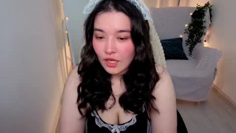 Momo online show from 05/31/26, 10:11