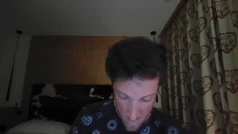 moms_little_monster online show from 11/16/25, 04:56