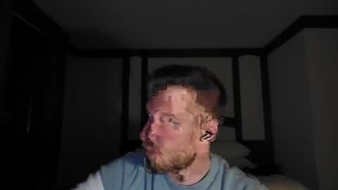 moms_little_monster online show from 12/15/25, 08:35