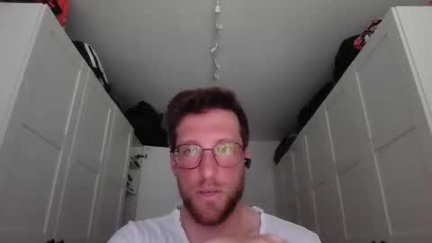 moms_little_monster online show from 04/15/26, 03:30