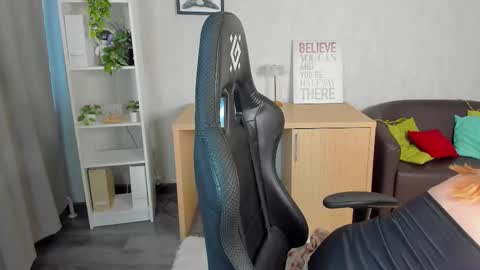 mon1ca_jones online show from 02/08/26, 09:02