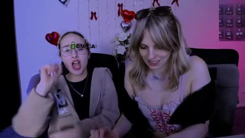 Mona  online show from 03/29/26, 07:47