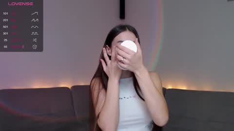 Snapshot of mona_saxxx chatting on 12/12/24, 08:53 Hey Guys im Mona. PVT is Open Please Make me CUM online show from 12/12/24, 08:53