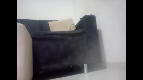 monaa_paloma online show from 04/17/26, 01:52