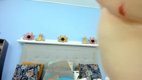 paola online show from 12/03/25, 02:26