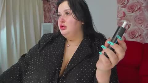 Snapshot of monasteel chatting on 03/10/25, 06:27 Monica online show from 03/10/25, 06:27