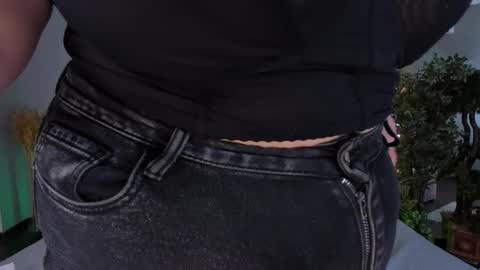 Monica online show from 03/06/26, 02:13