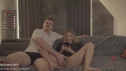 Snapshot of monchhichis chatting on 10/29/25, 06:42 Patricia  All my link in bio  STREAM EVERY DAY  STARTING 2025 JAN online show from 10/29/25, 06:42