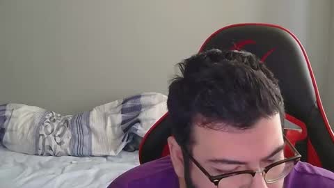 Snapshot of moneyman__24 chatting on 01/03/25, 10:31 Mert online show from 01/03/25, 10:31