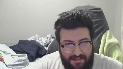 Snapshot of moneyman__24 chatting on 02/03/25, 11:36 Mert online show from 02/03/25, 11:36