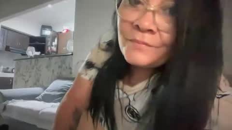 monic2708 online show from 04/30/26, 04:19