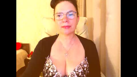 Snapshot of monica1203 chatting on 06/02/26, 09:22 monica online show from 06/02/26, 09:22