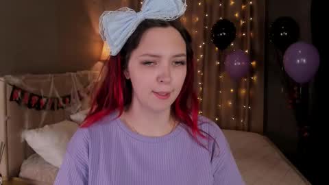 Snapshot of monica__queen chatting on 11/01/25, 05:31 Monica online show from 11/01/25, 05:31