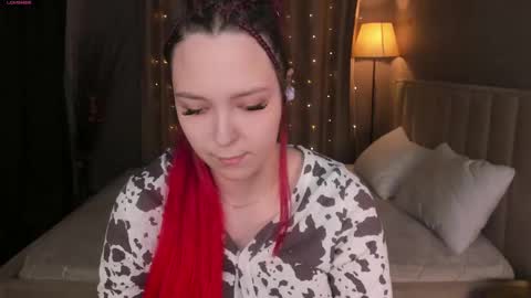 Monica online show from 02/01/26, 05:28