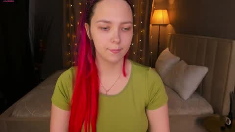 Monica online show from 02/03/26, 05:27