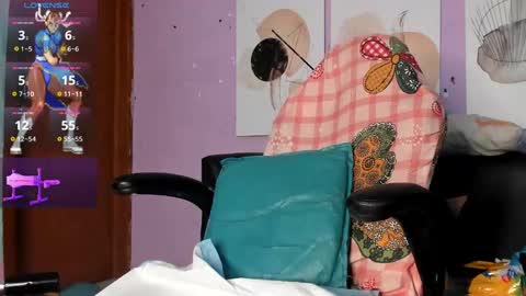 Snapshot of monica_collins chatting on 10/13/25, 01:16 moni online show from 10/13/25, 01:16