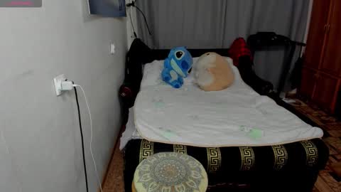 Monica Elder online show from 02/17/26, 04:09