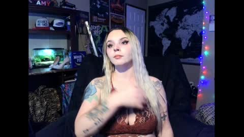 Monica online show from 12/10/24, 03:55