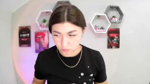 Snapshot of monica_sweets chatting on 09/09/25, 06:35 sweet girl and shine body online show from 09/09/25, 06:35