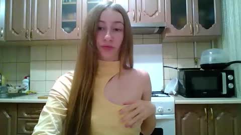 Monica online show from 03/20/26, 08:57