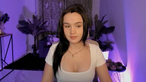 monica online show from 01/10/26, 05:26