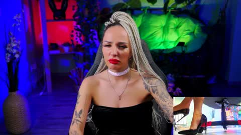 Snapshot of monicamaxwel chatting on 01/22/25, 04:55 Monika online show from 01/22/25, 04:55