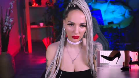 Snapshot of monicamaxwel chatting on 02/06/25, 11:54 Monika online show from 02/06/25, 11:54