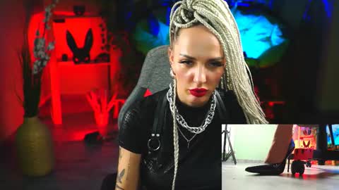 Snapshot of monicamaxwel chatting on 02/21/25, 06:37 Monika online show from 02/21/25, 06:37