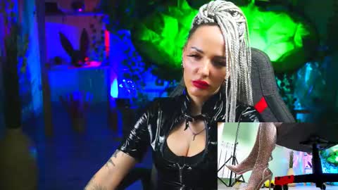 Snapshot of monicamaxwel chatting on 03/07/25, 06:22 Monika online show from 03/07/25, 06:22