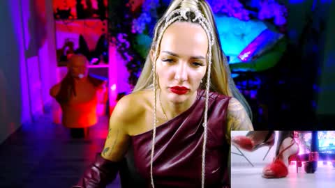 Monika online show from 11/02/25, 10:50