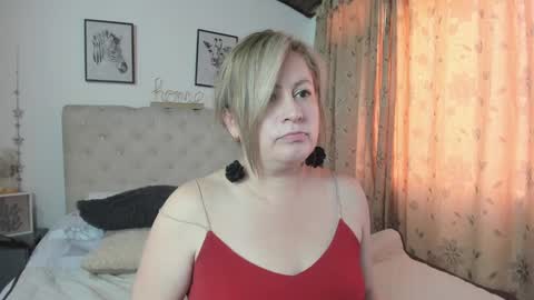 Mony online show from 02/01/25, 03:07