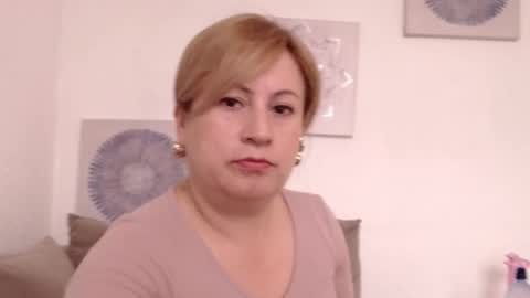 Mony online show from 10/22/25, 12:49