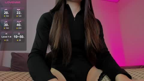 Snapshot of monicastark_ chatting on 12/25/24, 05:26 monicastark_ online show from 12/25/24, 05:26