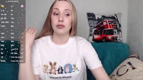 Snapshot of monika_luire chatting on 09/18/25, 11:56 Monika online show from 09/18/25, 11:56