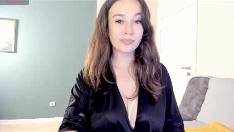 Snapshot of monika_style chatting on 09/21/25, 04:19 Monika online show from 09/21/25, 04:19