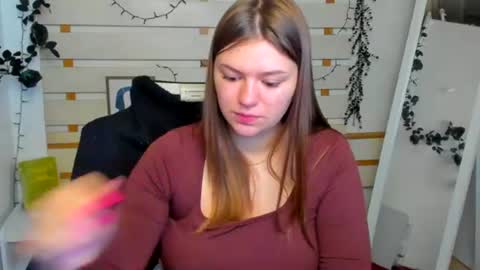 Snapshot of monika_youu chatting on 04/28/26, 08:52 Monika online show from 04/28/26, 08:52