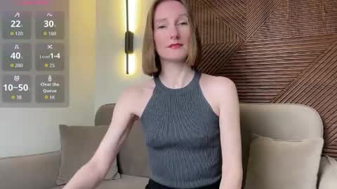 MonikaBos online show from 05/18/26, 09:09