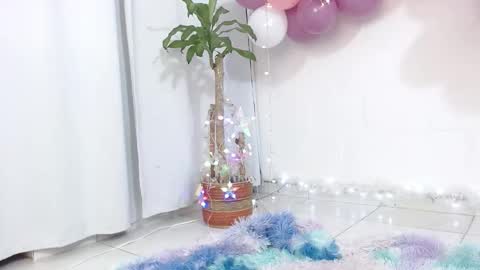 Snapshot of monikk__harrison chatting on 11/29/25, 10:07 monikk__harrison online show from 11/29/25, 10:07