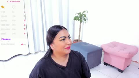 monikk__harrison online show from 04/11/26, 12:42