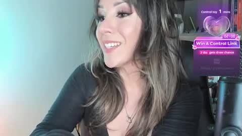 Monilee online show from 12/16/25, 07:35