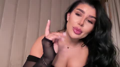 Alessia online show from 02/25/26, 10:30