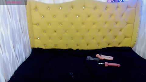 Monica online show from 01/21/25, 04:05